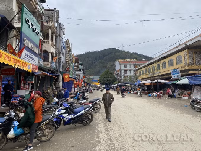 Bộ Kế hoạch & Đầu tư sẽ xây dựng chính sách đầu tư vùng dân tộc thiểu số và miền núi. Ảnh: Dương Lâm