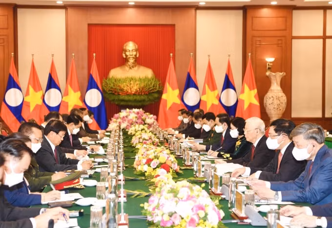 Quang cảnh buổi hội đàm giữa Tổng Bí thư Nguyễn Phú Trọng hội đàm với Tổng Bí thư, Chủ tịch nước Lào Thongloun Sisoulith.