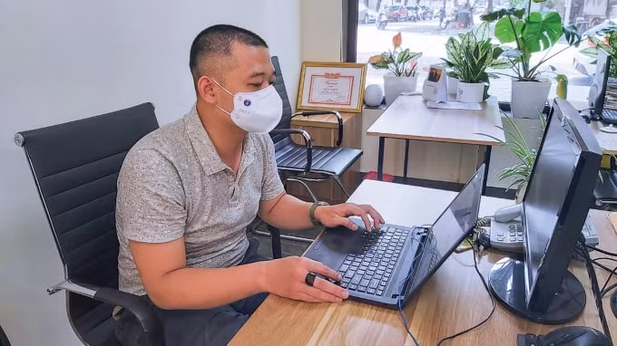 Nhà báo Nguyễn Việt Thắng – Báo Đại đoàn kết.