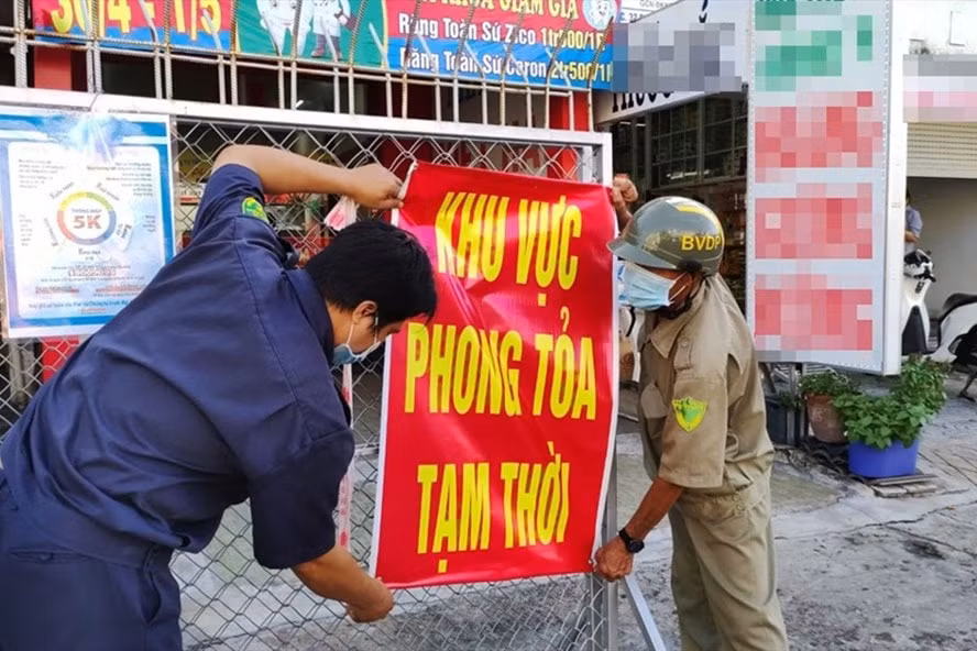 Kết thúc cách ly y tế tại phường 1, TP.Tân An, tỉnh Long An. Ảnh: TL