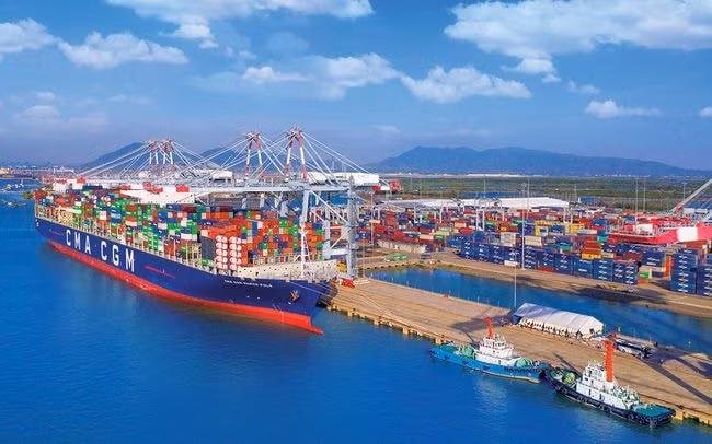 CPI bình quân 6 tháng đầu năm 2021 tăng 1,47%, nhập siêu gần 8 tỷ USD.