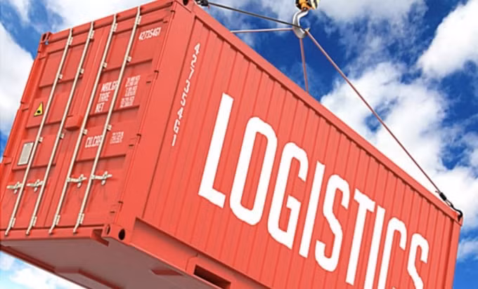 VCCI đề cập đến các giải pháp gỡ khó về logistics, thiếu container. Ảnh TL