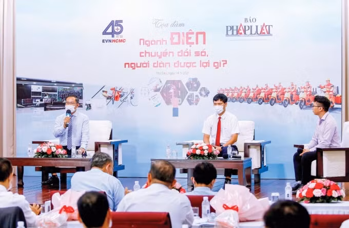 Tổ chức hội thảo, tọa đàm, giao lưu trực tuyến… vừa làm phong phú nội dung cho trang báo, vừa có thể gia tăng nguồn thu cho các cơ quan truyền thông. Ảnh: Nguyệt Nhi.