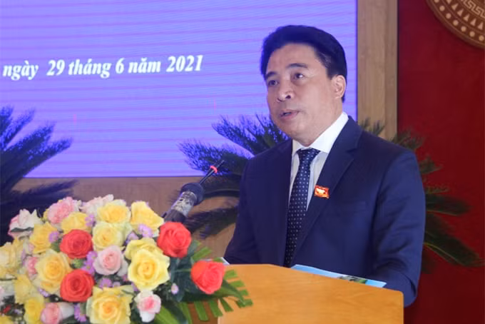 Ông Nguyễn Khắc Toàn, Phó Bí thư Thường trực Tỉnh ủy Khánh Hòa được bầu giữ chức Chủ tịch HĐND tỉnh khóa VII, nhiệm kỳ 2021-2026. Ảnh: Hải Lăng - Xuân Thành