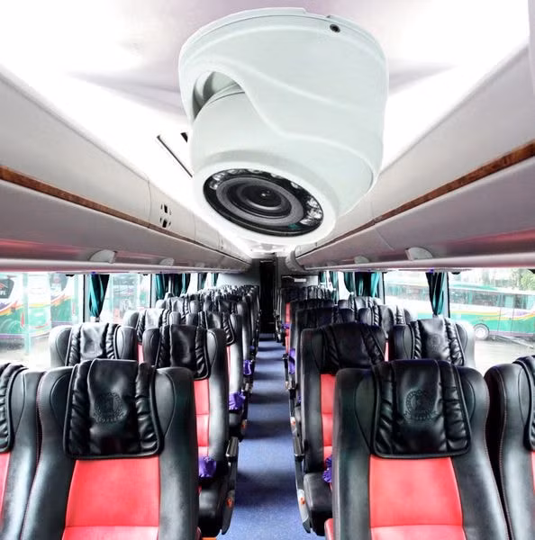 Việc trì hoãn việc lắp camera lên xe kinh doanh vận tải vì lý do COVID-19 được một số chuyên gia về giao thông cho rằng không thực sự hợp lý.