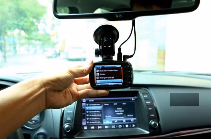 Bộ Giao thông Vận tải vừa đề xuất về việc trì hoãn việc lắp camera lên xe kinh doanh vận tải.