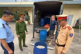 Hưng Yên: Tiêu hủy hơn 1 tấn lòng lợn có dấu hiệu phân hủy, bốc mùi hôi thối