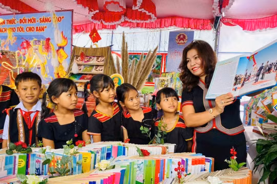 Sắp xếp mạng lưới trường học: Bước chuyển từ quản lý giáo dục sang quản trị giáo dục hiện đại 