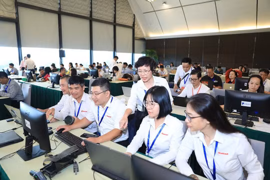 Từ những điểm sáng ở cơ sở nhìn ra một cuộc đổi mới quản trị