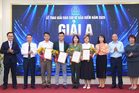 Giải Báo chí về Bảo hiểm: Báo chí góp phần kiến tạo niềm tin cho thị trường