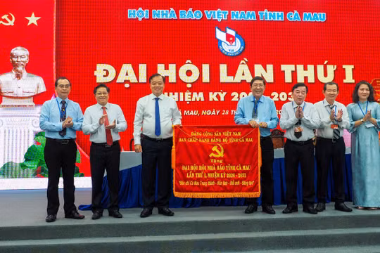 Kiện toàn tổ chức và kiến tạo không gian nghề nghiệp mới