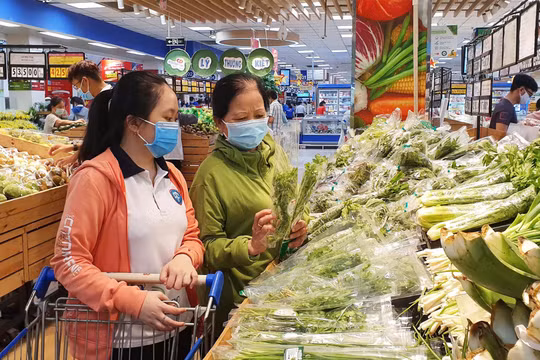 Áp lực tăng trưởng dồn lên cuối năm, “cuộc đua” 10% bắt đầu tăng tốc