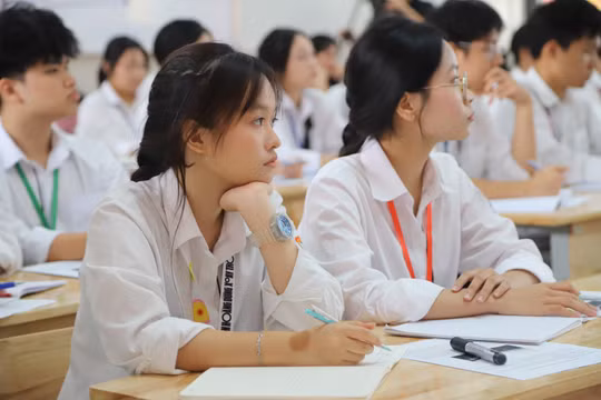 “Lợi thế” tuyển sinh được đưa về đúng giá trị khi bỏ điểm cộng IELTS