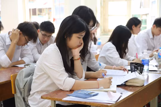 Bỏ thi vào lớp 10: Bài toán lớn về kiểm soát sự công bằng