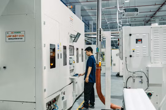 Người Việt có thể làm chủ ngành công nghiệp của tương lai không?