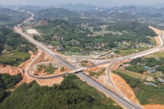 Đón làn sóng đầu tư hạ tầng, cần cấp thiết đào tạo nhân lực từ sớm