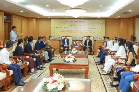 Hợp tác báo chí Việt Nam – Campuchia trong chuyển động mới của truyền thông số 