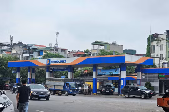 Các cây xăng không được giảm giờ bán, tự ý ngừng bán hàng