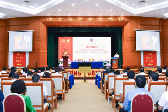Bộ Tài chính: Tổng rà soát hệ thống pháp luật để kịp thời xử lý các 'điểm nghẽn' về cơ chế, chính sách