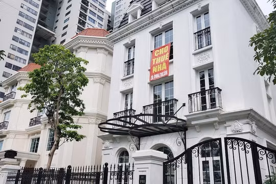 Nhà đất giá rẻ 'giật mình': Cẩn thận chiêu 'mồi câu' khách hàng