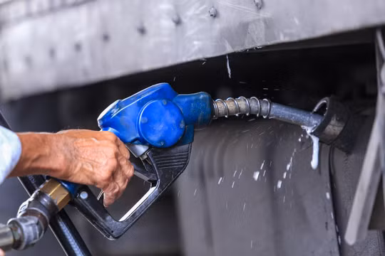 Nghiêm cấm mọi hành vi găm xăng, dầu chờ tăng giá, cắt giảm lượng bán