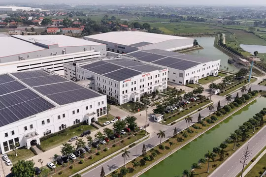 FDI tăng 76%, đất công nghiệp Việt Nam nổi 'sóng' lớn