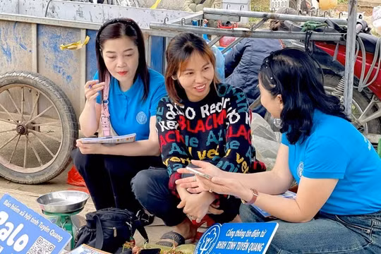 Việt Nam đối mặt nguy cơ 'già trước khi giàu', Quỹ hưu trí tự nguyện đứng trước cơ hội vàng!