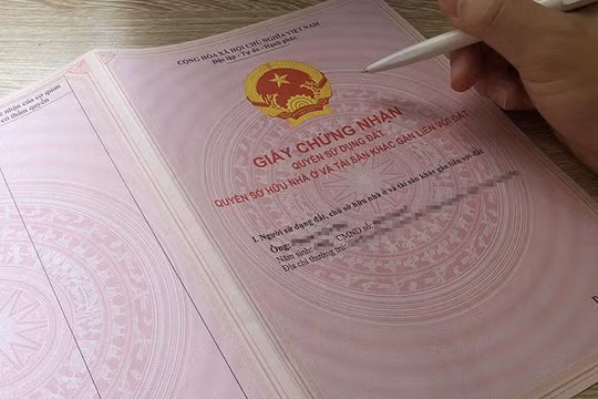 Đề xuất cấp sổ cho đất giấy tay: 'Gỡ nút thắt' hay tạo tiền lệ rủi ro?