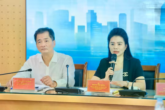 Bộ Xây dựng cảnh báo cẩn trọng với canh bạc vay tiền ôm đất