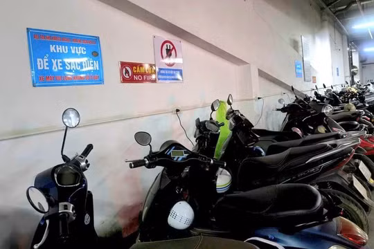 Bộ Xây dựng: Chung cư phải bố trí riêng khu vực để các loại xe điện