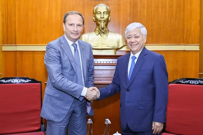 gop phan cung co lam sau sac hon quan he viet nam lien bang nga hinh 1
