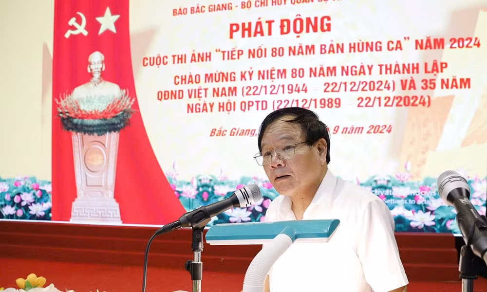 bac giang phat dong cuoc thi anh lan toa sau rong hinh anh pham chat cao dep bo doi cu ho hinh 1