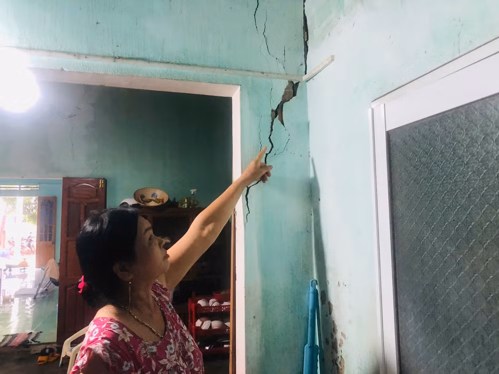 thi cong quoc lo 19 lam nut nha dan o gia lai nhieu ho khong dong y muc den bu hinh 1