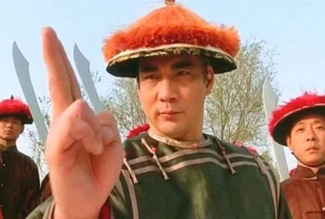 dien vien noi tieng hong kong tu thieu cuong dot ngot qua doi hinh 1