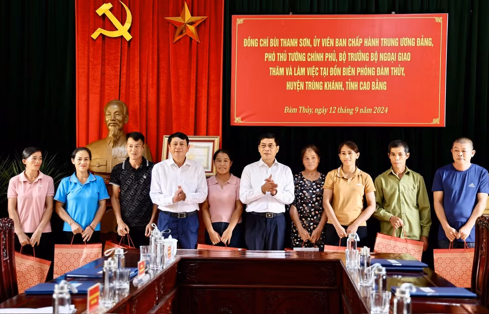 phat huy hieu qua cong tac doi ngoai bien phong voi ban sac va ban linh chinh tri vung vang hinh 3
