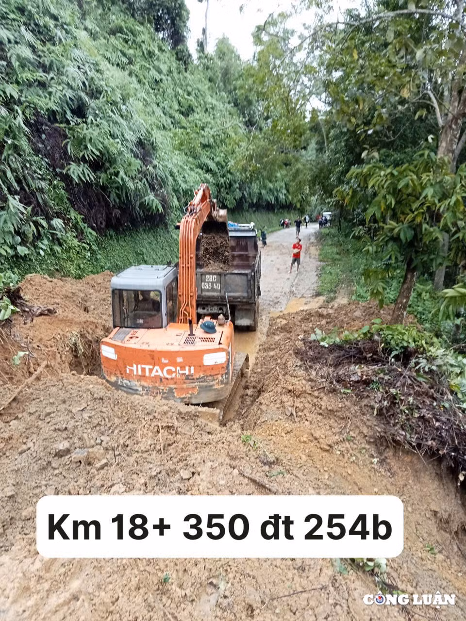 bac kan no luc khac phuc cac su co bao dam giao thong sau bao so 3 hinh 6