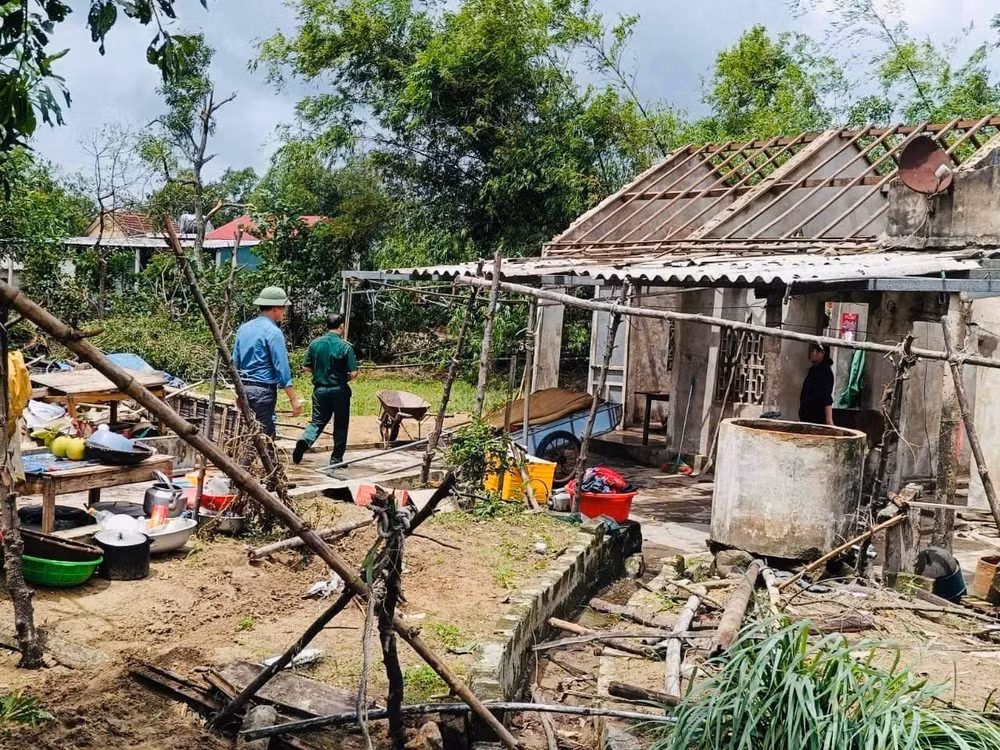 lien tiep xay ra dong loc lam toc mai nhieu nha dan o ha tinh hinh 1