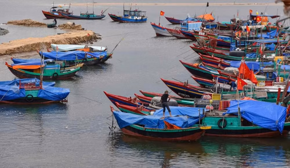 quang binh ha tinh khan truong ung pho nguy co ap thap nhiet doi manh len thanh bao hinh 2