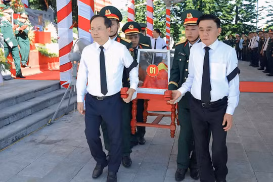 Kỳ 3: Ngày các anh trở về đất Mẹ