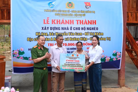 Lực lượng Công an Quảng Trị chung tay dựng mái ấm cho người nghèo
