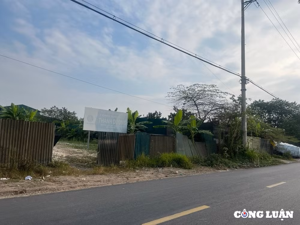 hoai duc ha noi no ro nha xuong cong trinh co dau hieu vi pham trat tu xay dung anh huong moi truong hinh 14