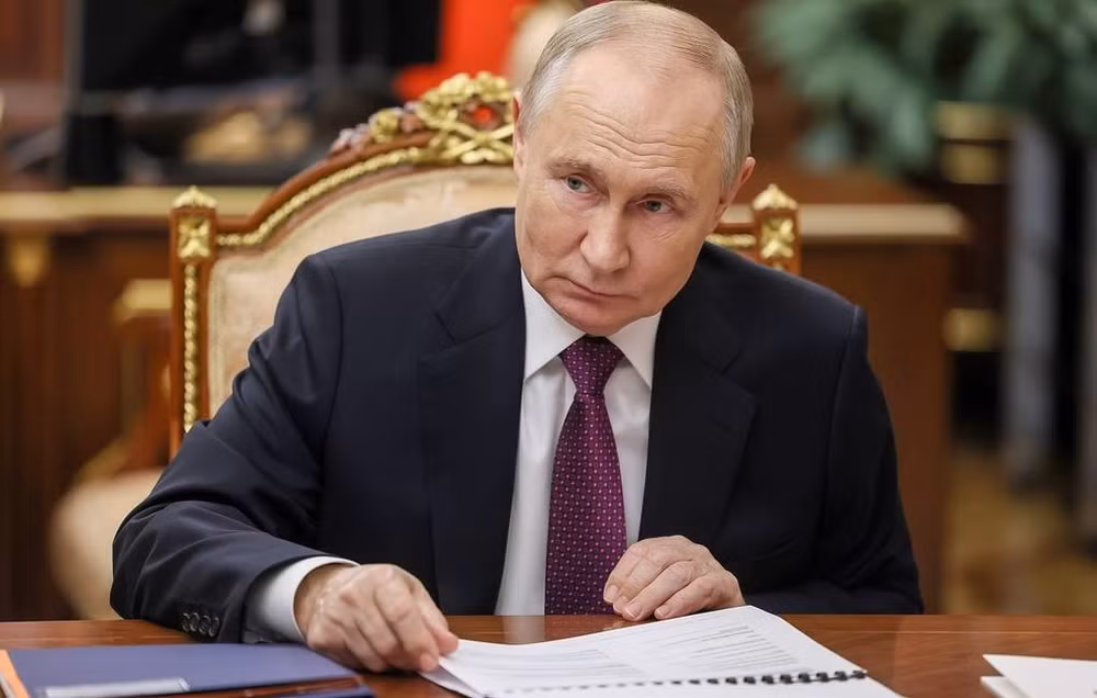 ong putin noi chien tranh ukraine dang lan rong toan cau trung quoc keu goi ha nhiet hinh 1