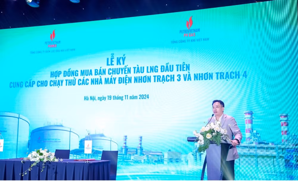 pv gas va pv power ky hop dong mua ban chuyen tau lng dau tien cung cap cho chay thu cac nha may dien nhon trach 3 va nhon trach 4 hinh 1