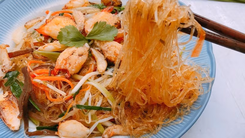 bun rieu mien xao cua viet nam duoc the gioi goi ten trong top 100 mon ngon nhat hinh 2