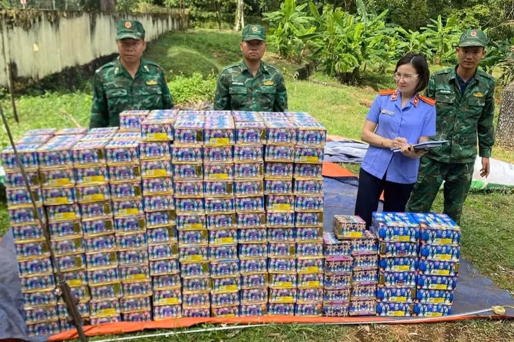 gia lai phat hien gan 600 kg phao no trong vuon ca phe hinh 1