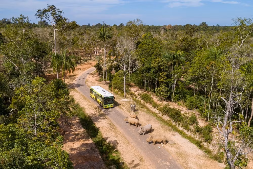 vinpearl safari phu quoc lot top dau vuon thu va thuy cung tai chau a hinh 1