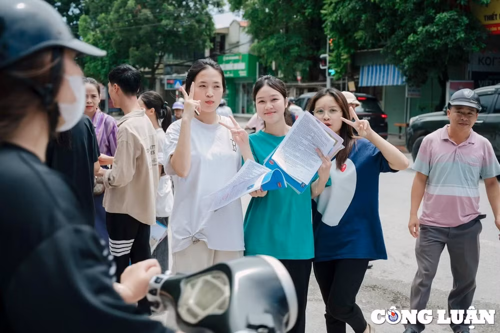 xet tuyen bang hoc ba yeu cau bat buoc phai la diem tong ket ca nam lop 12 hinh 1