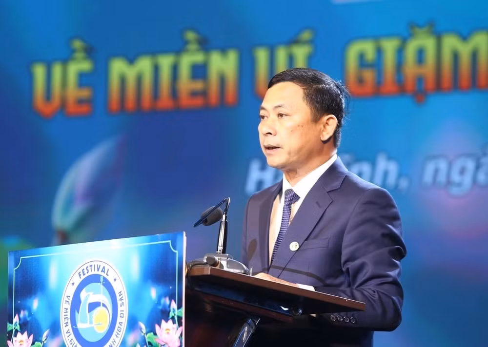 dac sac chuong trinh nghe thuat doi bo vi giam hinh 3