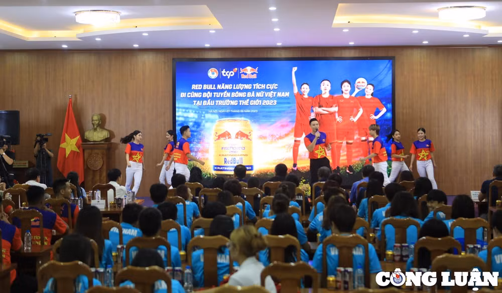 doi tuyen nu viet nam nhan thuong khung truoc them world cup 2023 hinh 9