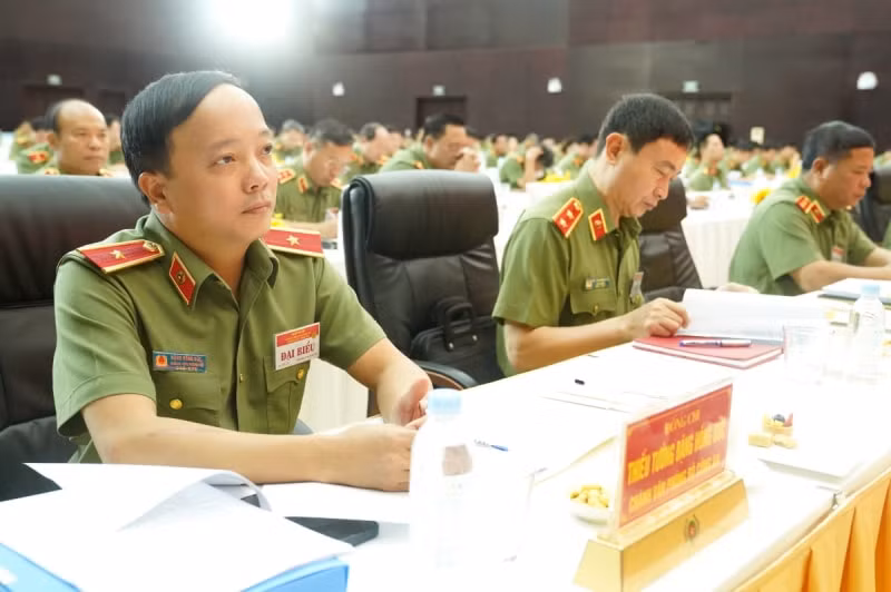 phong chong toi pham theo phuong cham lay phong ngua la chinh ket hop danh trung danh dung hinh 8